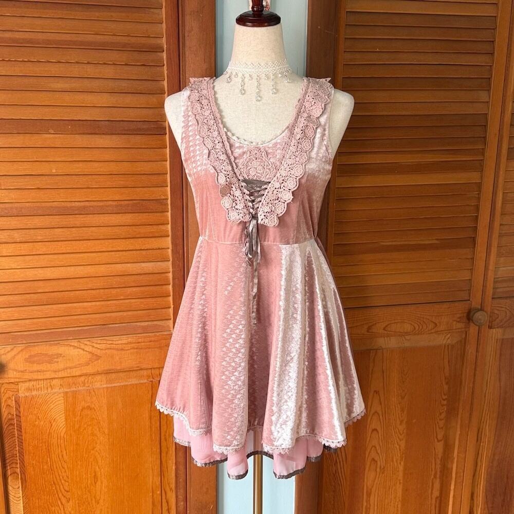 Axes Femme J-fashion Gyaru Jirai Kei Dollcore Pink Velvet Ruffle Dress S-M